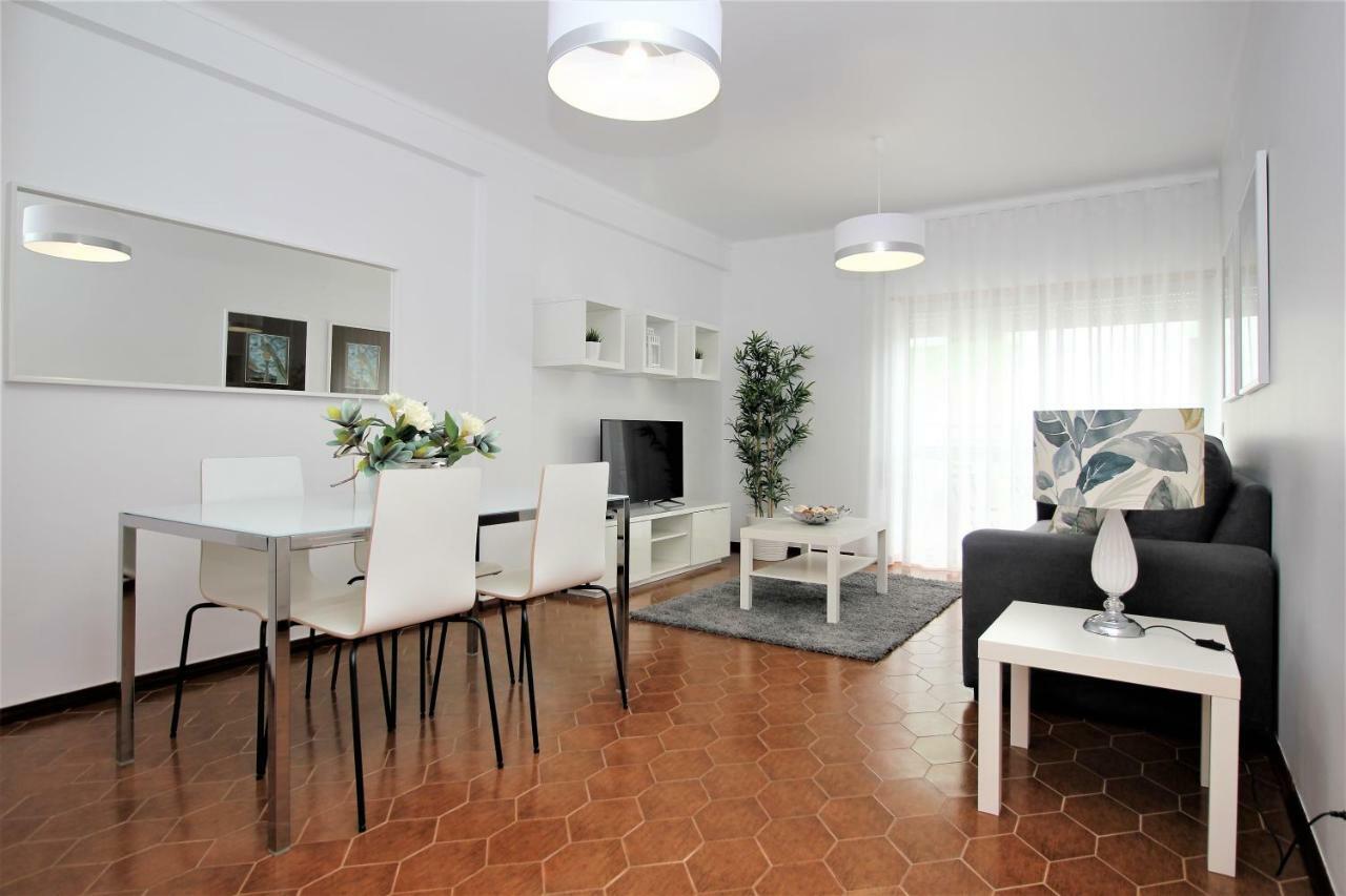 נאזרה Apartamentos Gaivota Holidays מראה חיצוני תמונה
